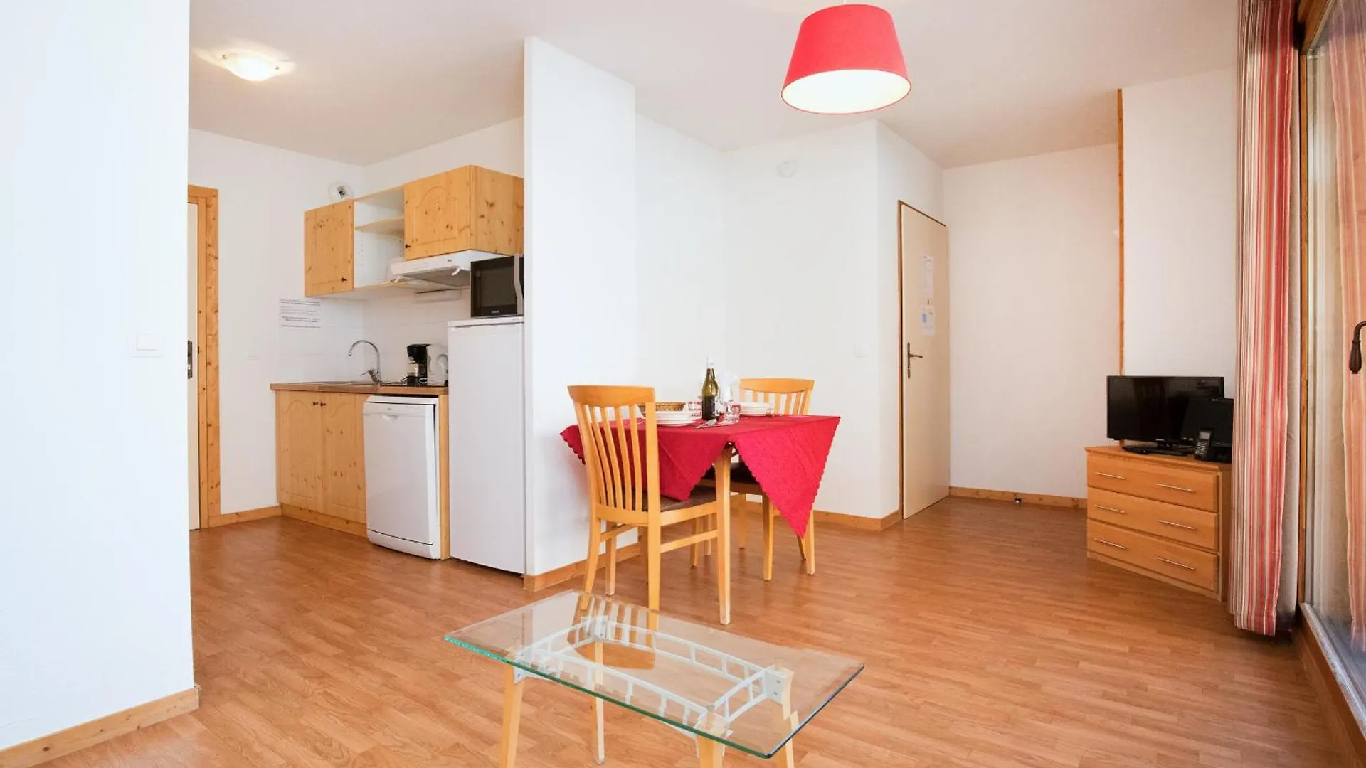 Hameau 8 301 - SPA & PISCINE studio 2 pers Orelle